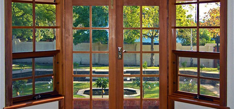 DOORS AND WINDOWS