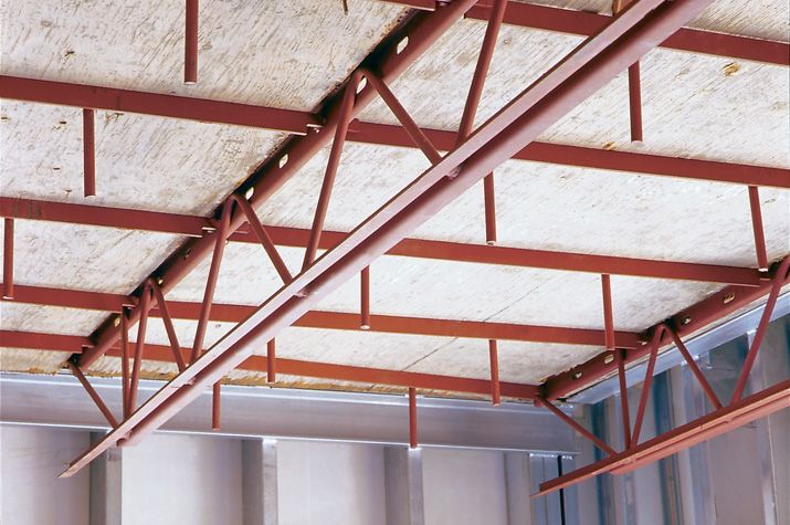 Multispan Beams and Trusses
